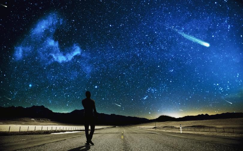 Do Universal ao Particular