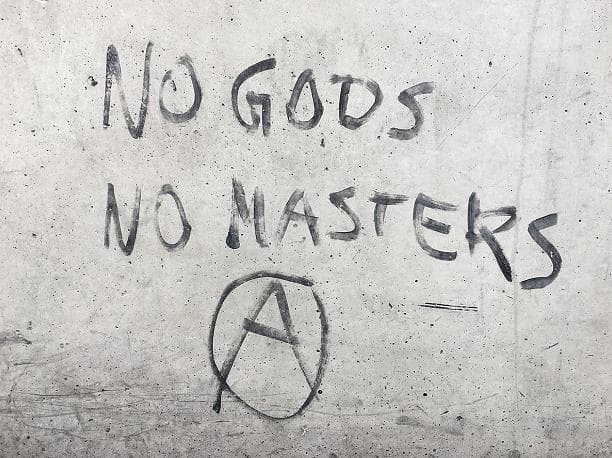 O Anarquismo e o Impulso Religioso